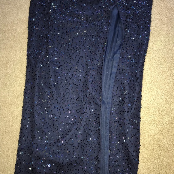 🎉floor length navy blue sequined prom dress🎉 - Picture 5 of 8
